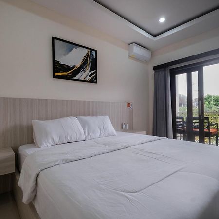 Puri Kasih Home Stay 발리 사누르 외부 사진