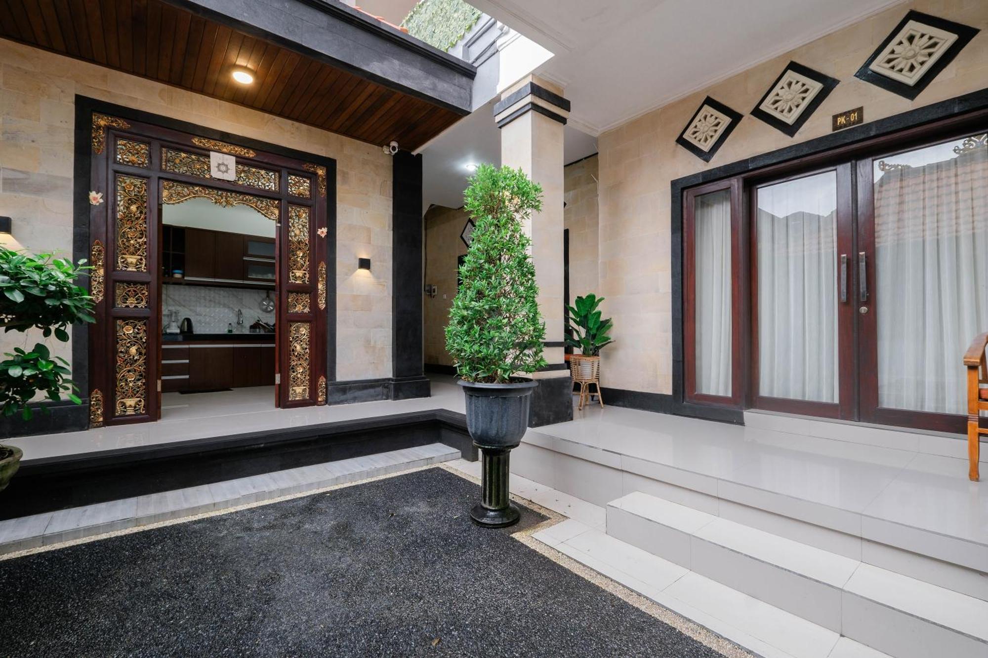 Puri Kasih Home Stay 발리 사누르 외부 사진